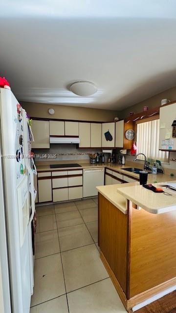 2385 W 69th St 2385-B