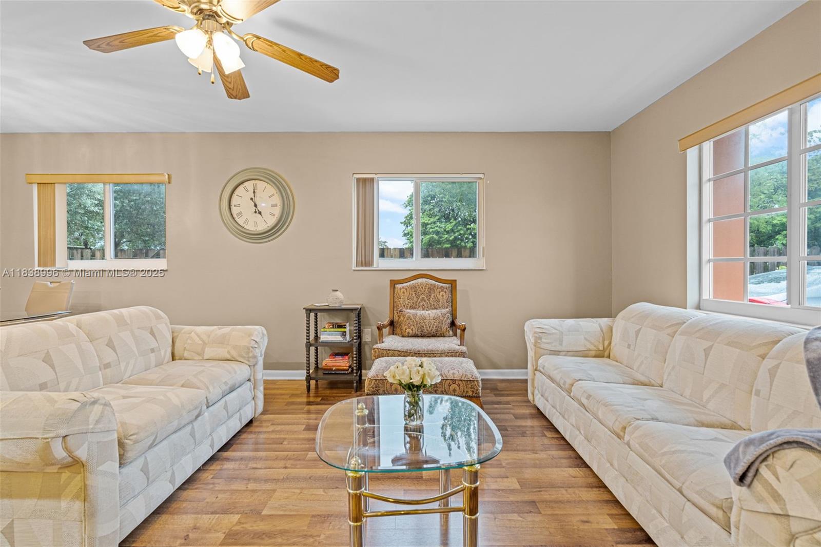 WEST PALM GARDENS VILLAS - Residential