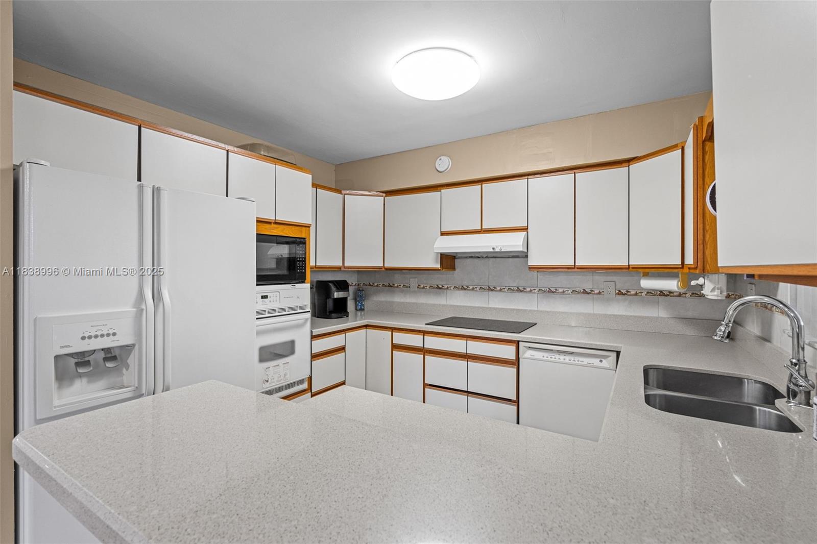 WEST PALM GARDENS VILLAS - Residential