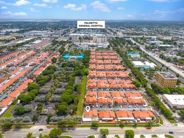 WEST PALM GARDENS VILLAS - Residential