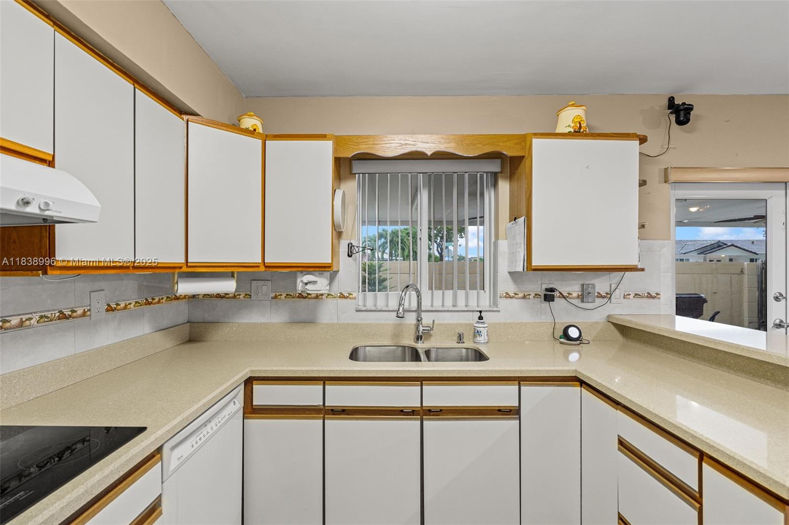 WEST PALM GARDENS VILLAS - Residential