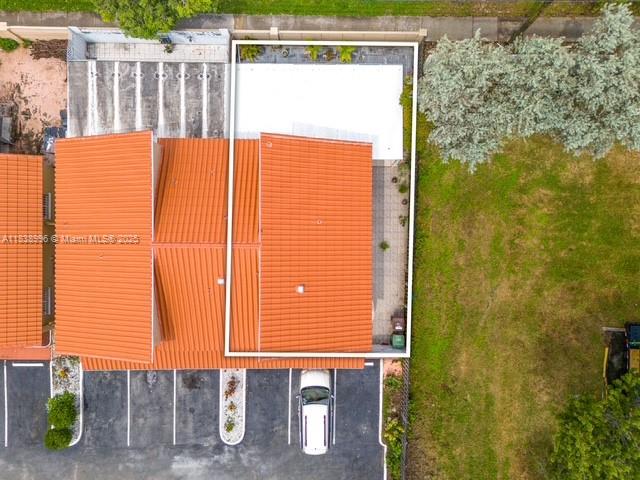 WEST PALM GARDENS VILLAS - Residential