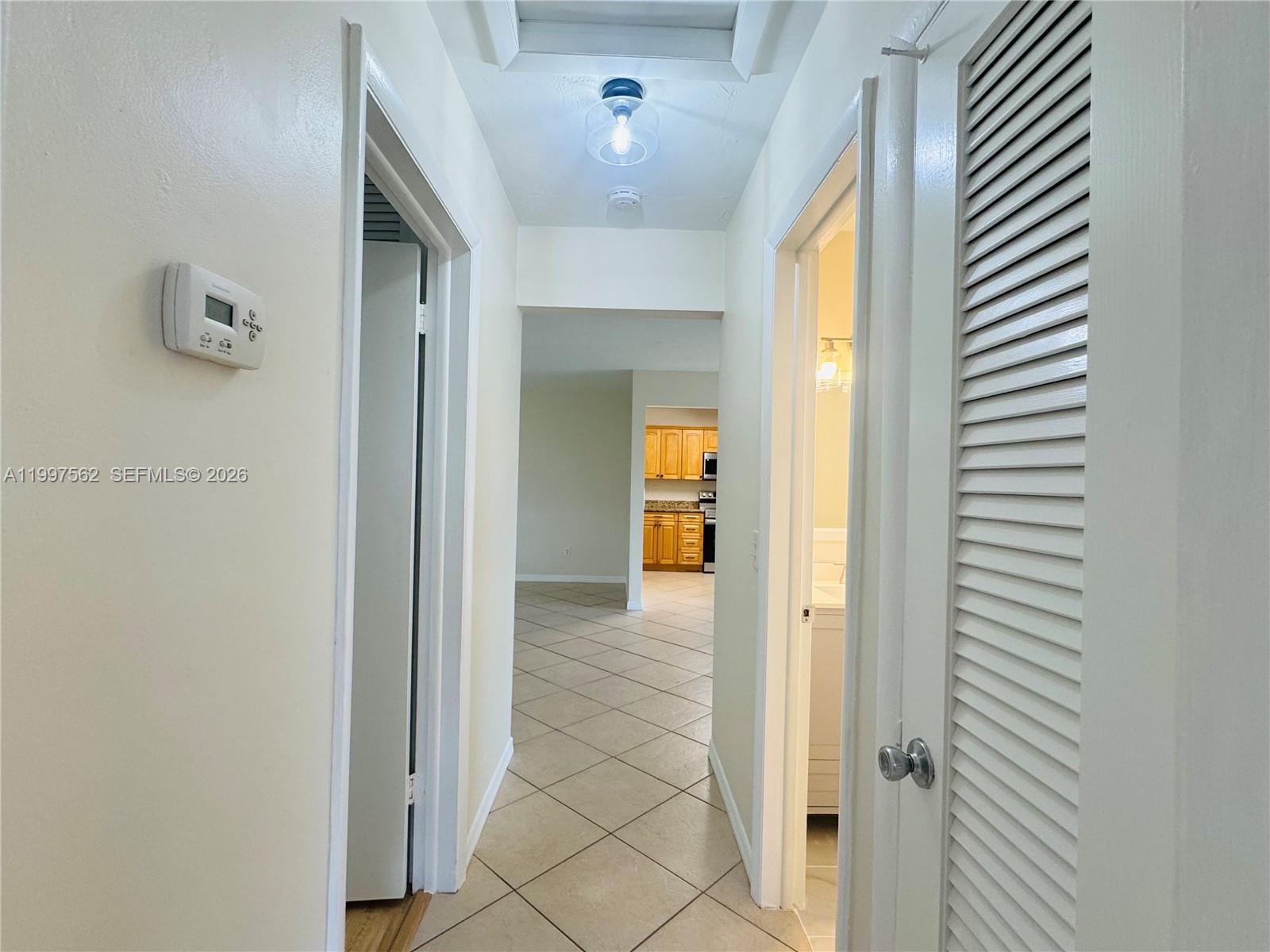 BOULEVARD HEIGHTS SEC NIN - Residential Lease