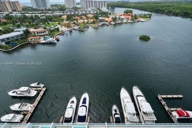 400 SUNNY ISLES CONDO EAS - Residential Lease