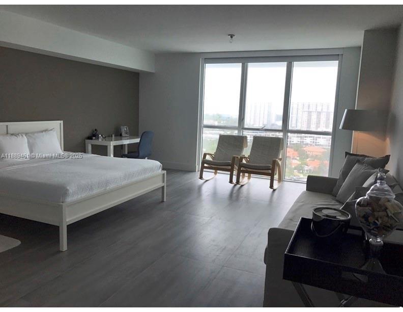 400 SUNNY ISLES CONDO EAS - Residential Lease