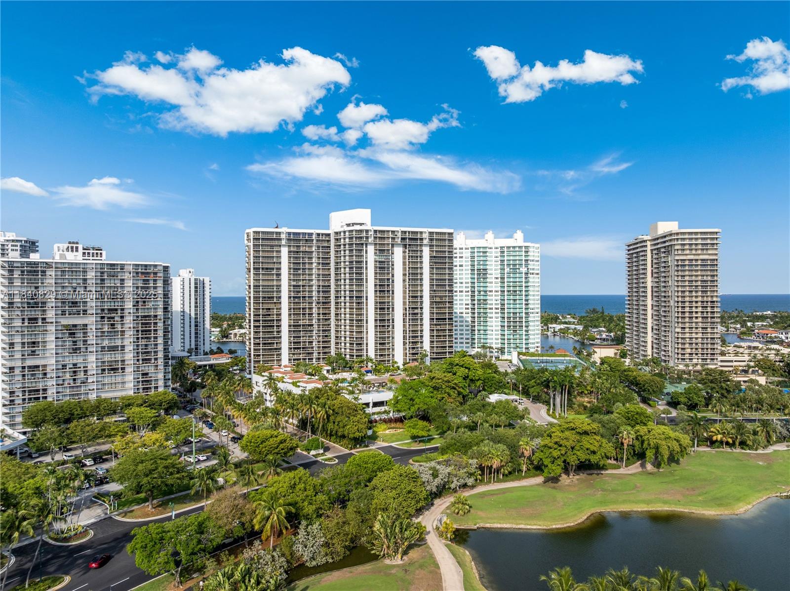 HAMPTONS WEST CONDO - Residential