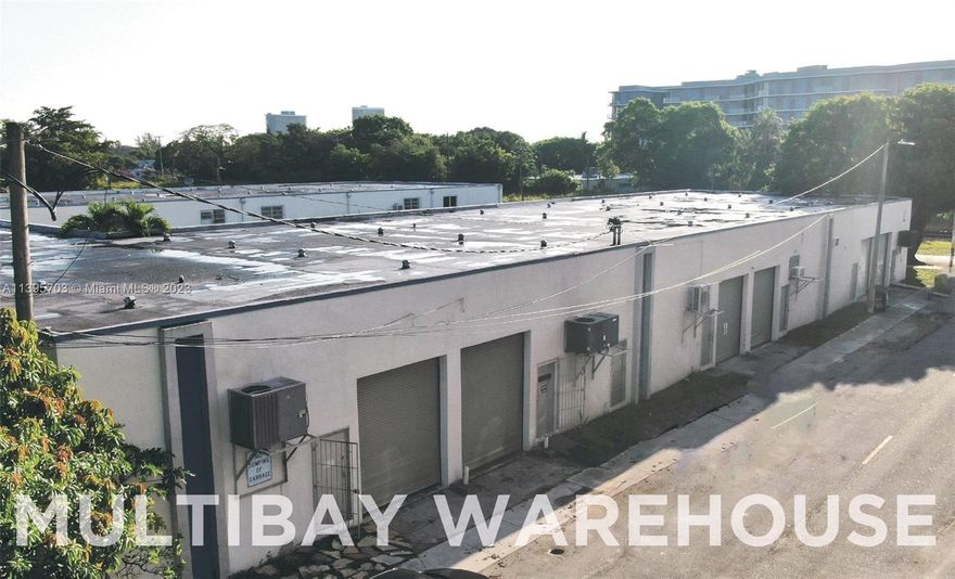 Rare opportunity to acquire a small-bay industrial property in one of Miami’s most prominent corridors. The
the building offers a unique blend of small spaces that offer tenants flexible solutions and modern spaces.
With the demand for small flex spaces on a meteoritic rise, this property positions itself as an ideal solution to
service the growing tenant market. The building features a contemporary building design that includes high ceilings, loading doors, HVAC, and ample gated parking. Additionally, all the units are separately metered for utilities and HVAC.
As the immediate neighborhood continues to grow exponentially, the property is ideal for showroom users,
design-oriented companies, eCommerce, production, and high-end storage uses.