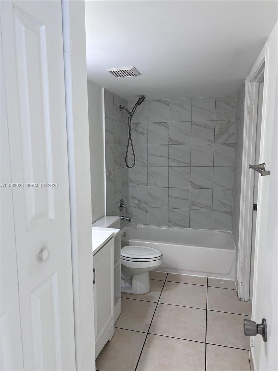 TERRAZAS DEL SOL CONDO - Residential