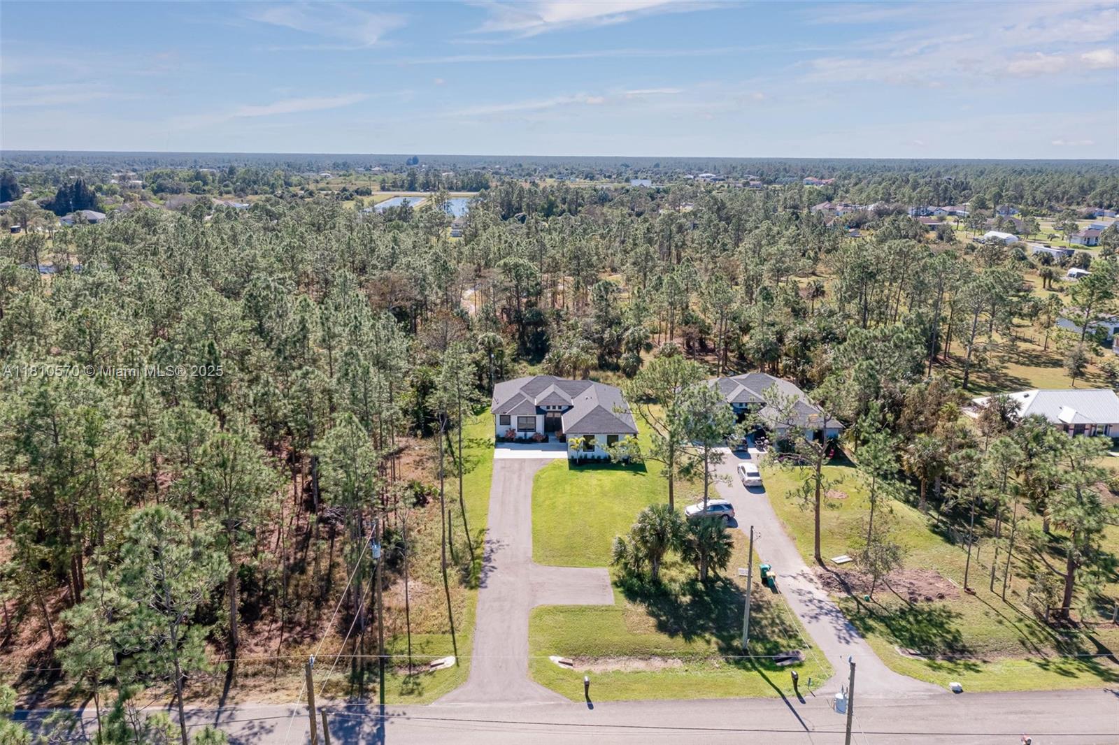 GOLDEN GATE ESTATES - Residential