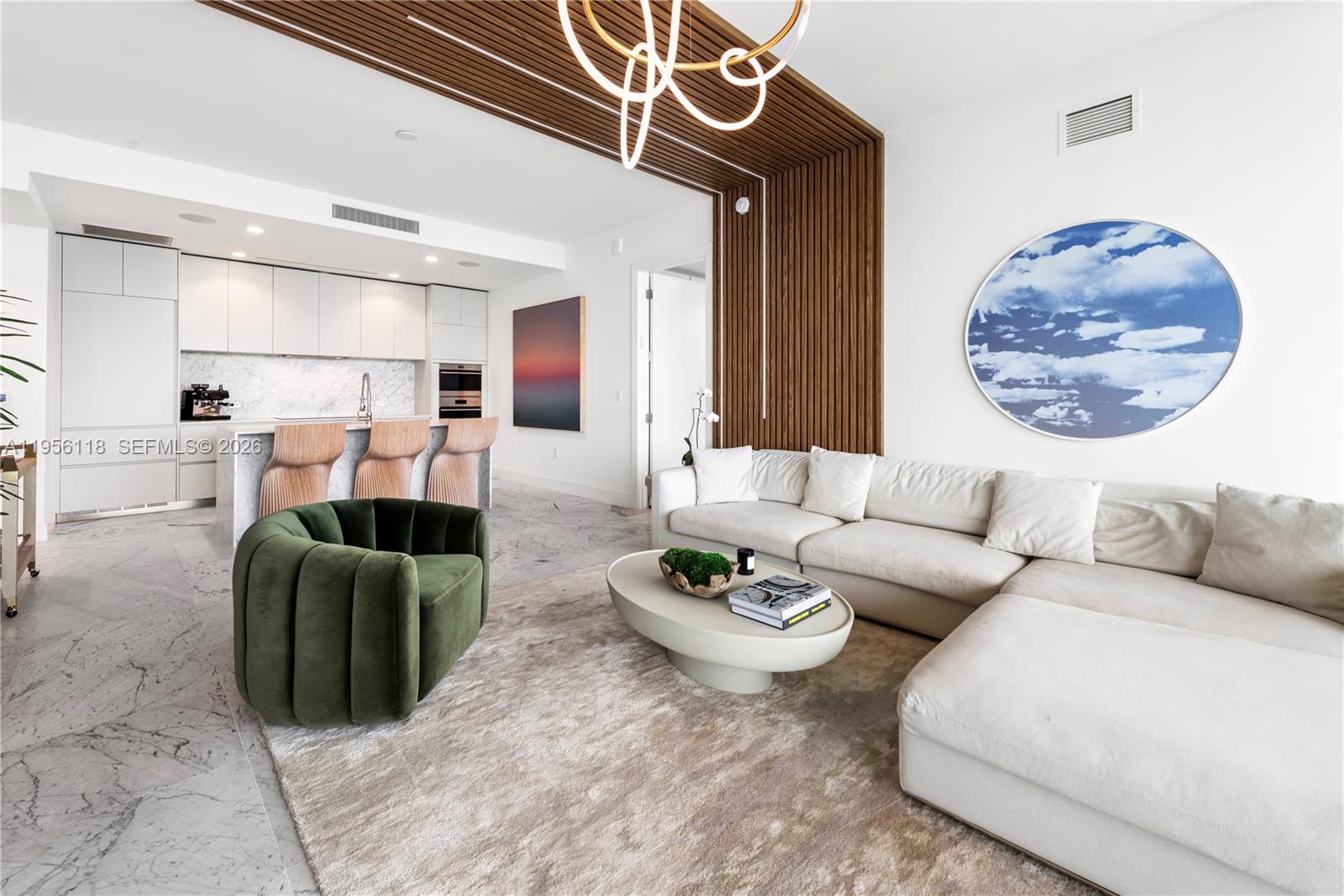 5775 Collins Ave 1405