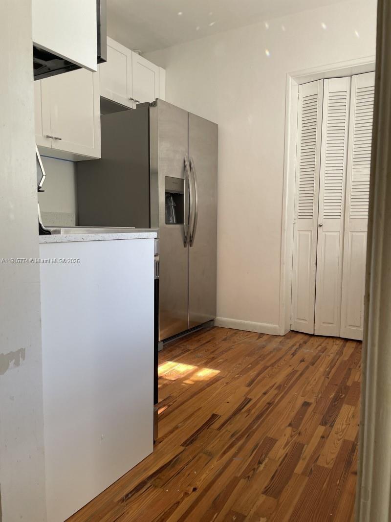 SUNSHINE VILLAS - Residential Lease