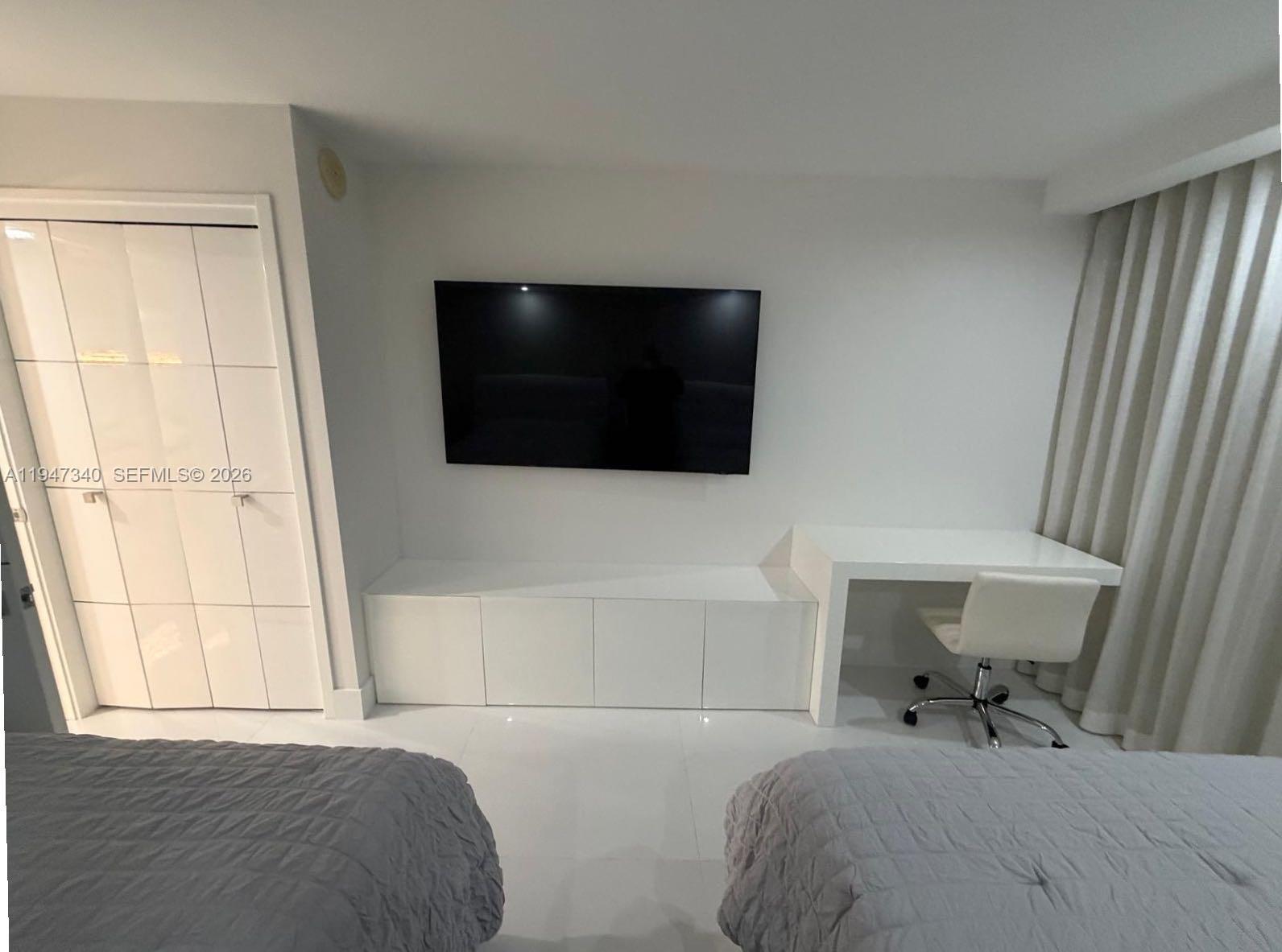 LEXCELLENCE CONDO - Residential