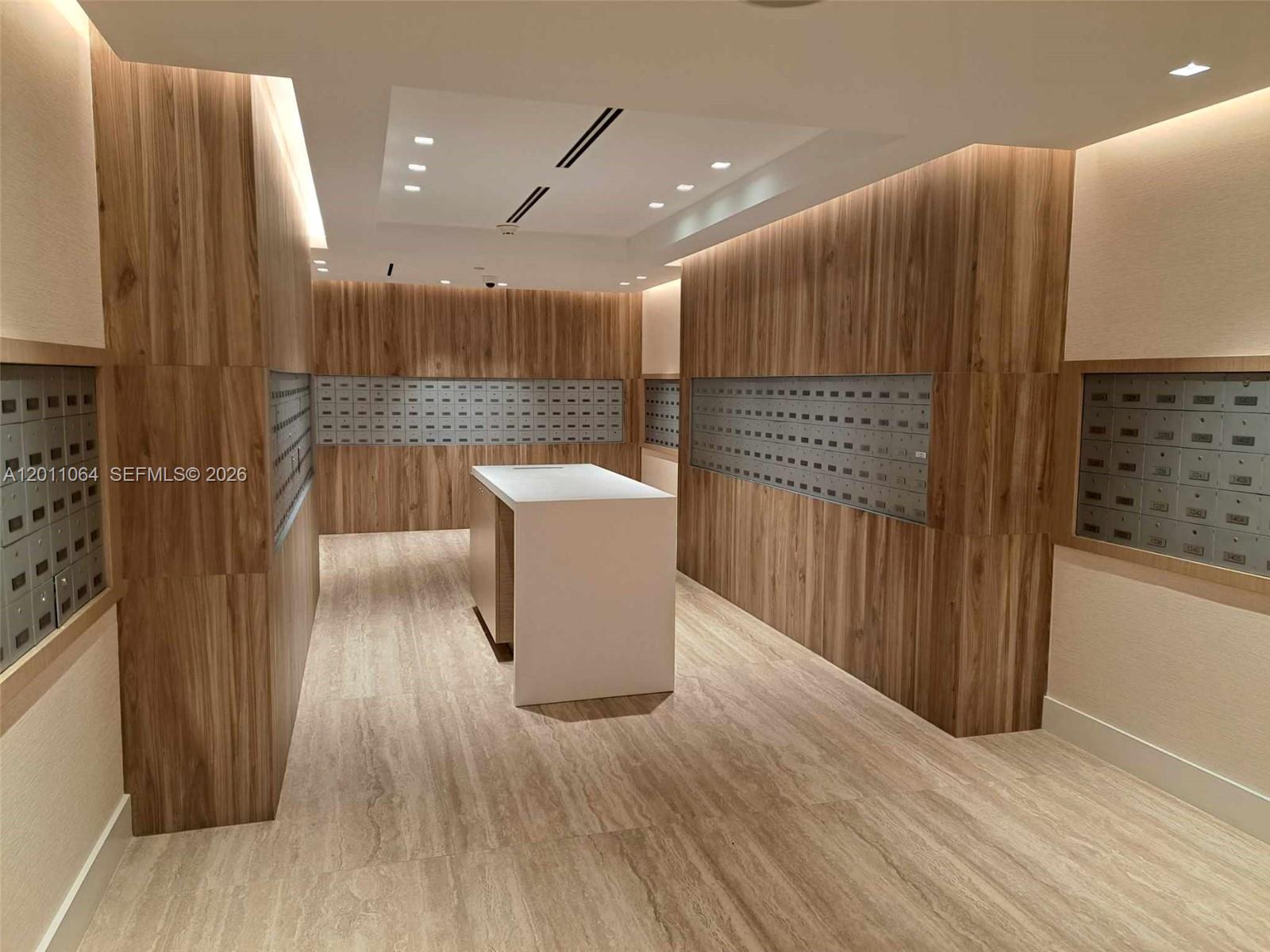 RONEY PALACE CONDO - Residential