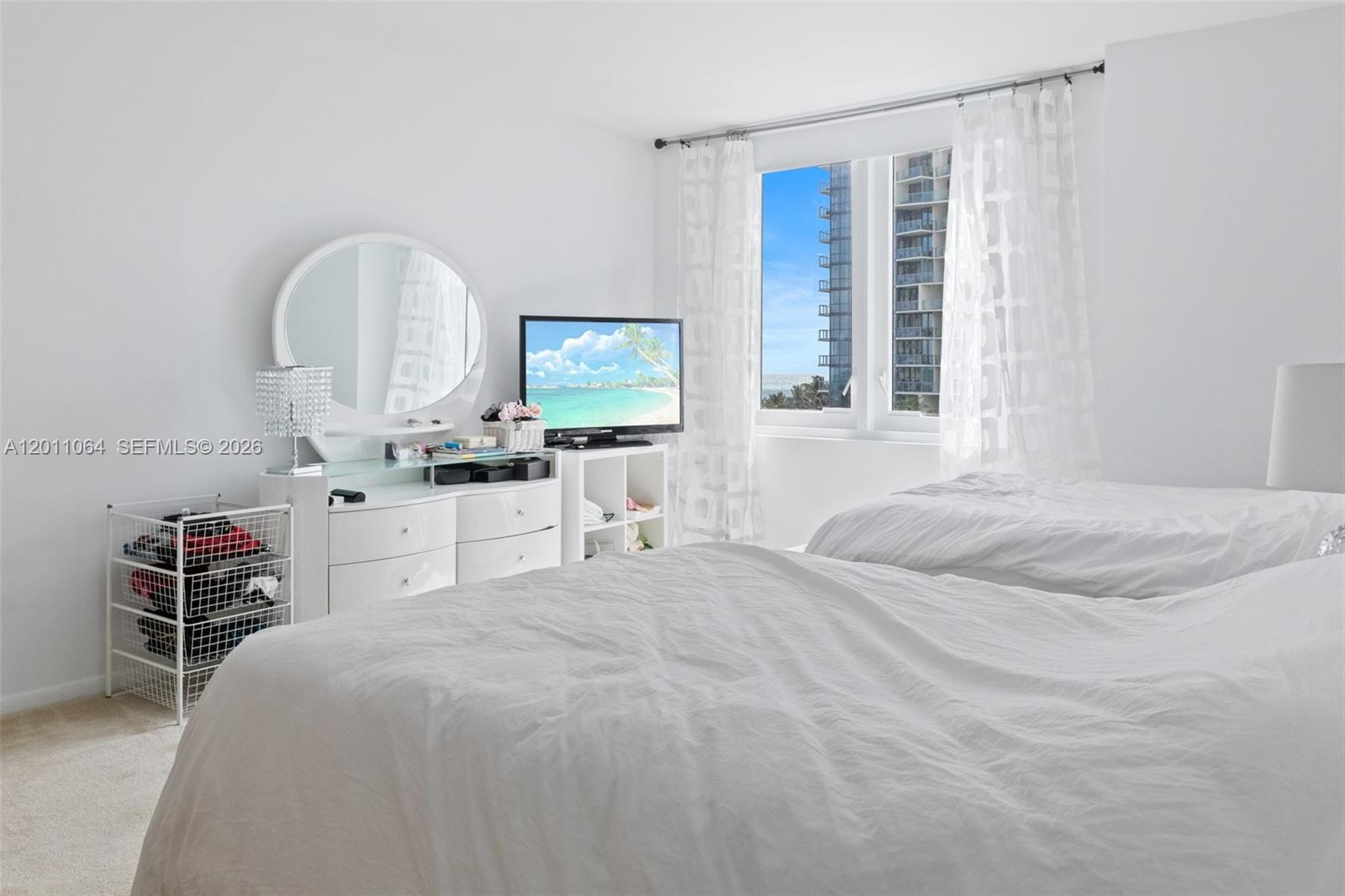 RONEY PALACE CONDO - Residential