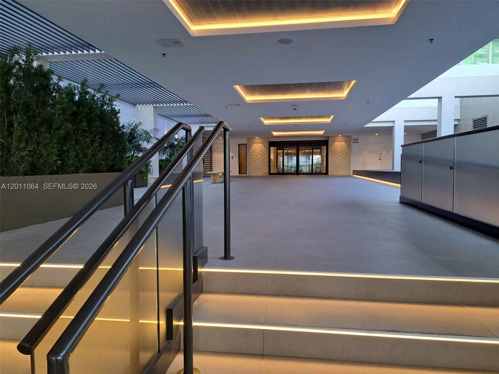 RONEY PALACE CONDO - Residential