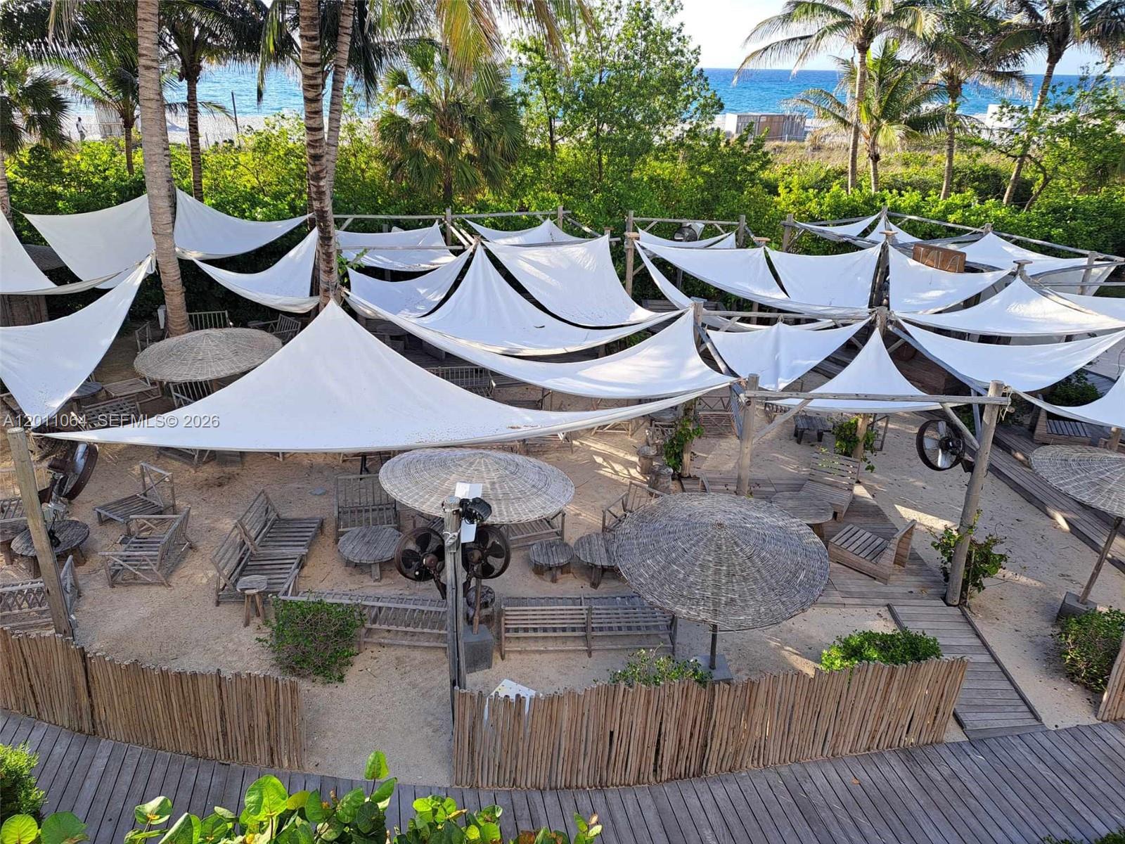 RONEY PALACE CONDO - Residential