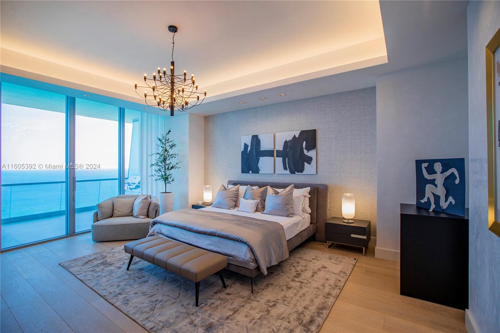 Turnberry Ocean Club - Residential