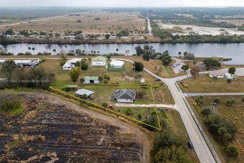 A home in Moore Haven