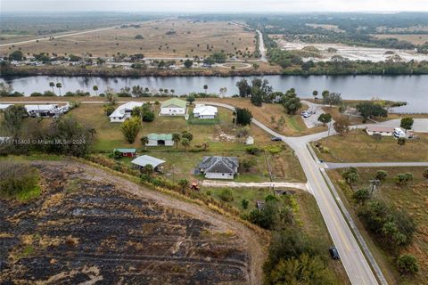 A home in Moore Haven