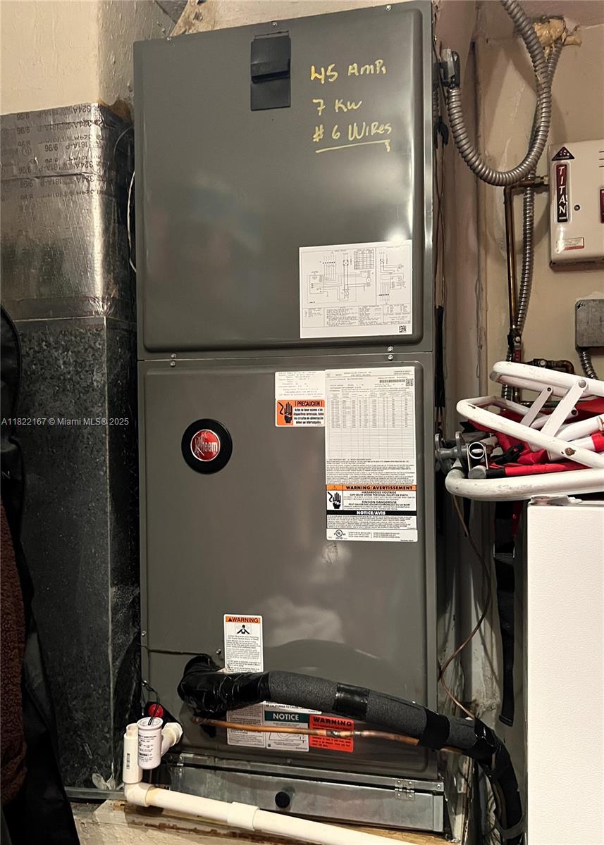 SECTORS 3 & 4 BOUNDARY PL - Residential