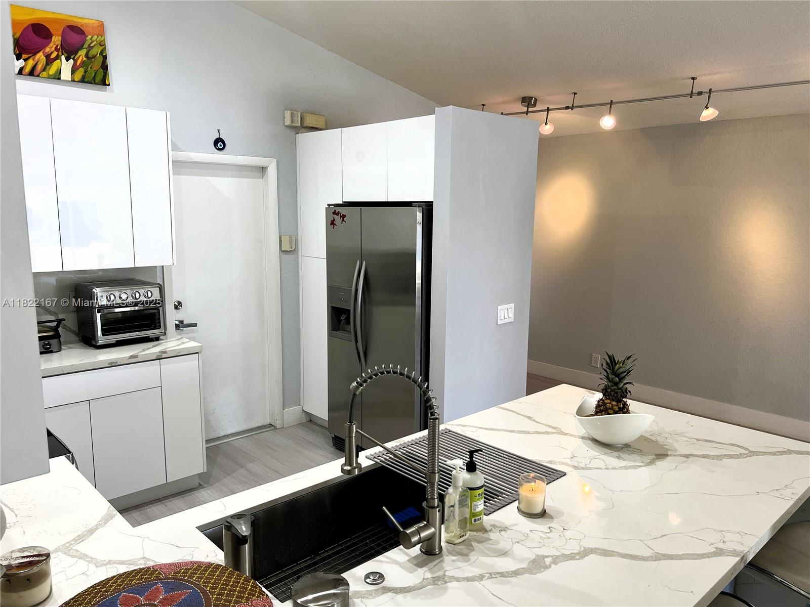 SECTORS 3 & 4 BOUNDARY PL - Residential