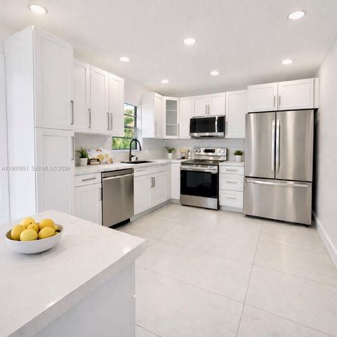 5742 Fletcher St Hollywood FL 33023