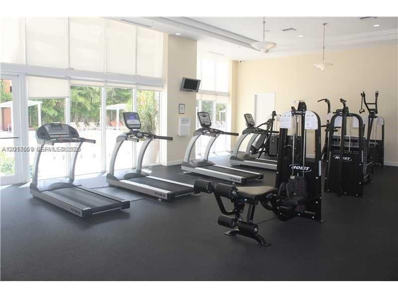 VENTURE AT AVENTURA EAST - Residential