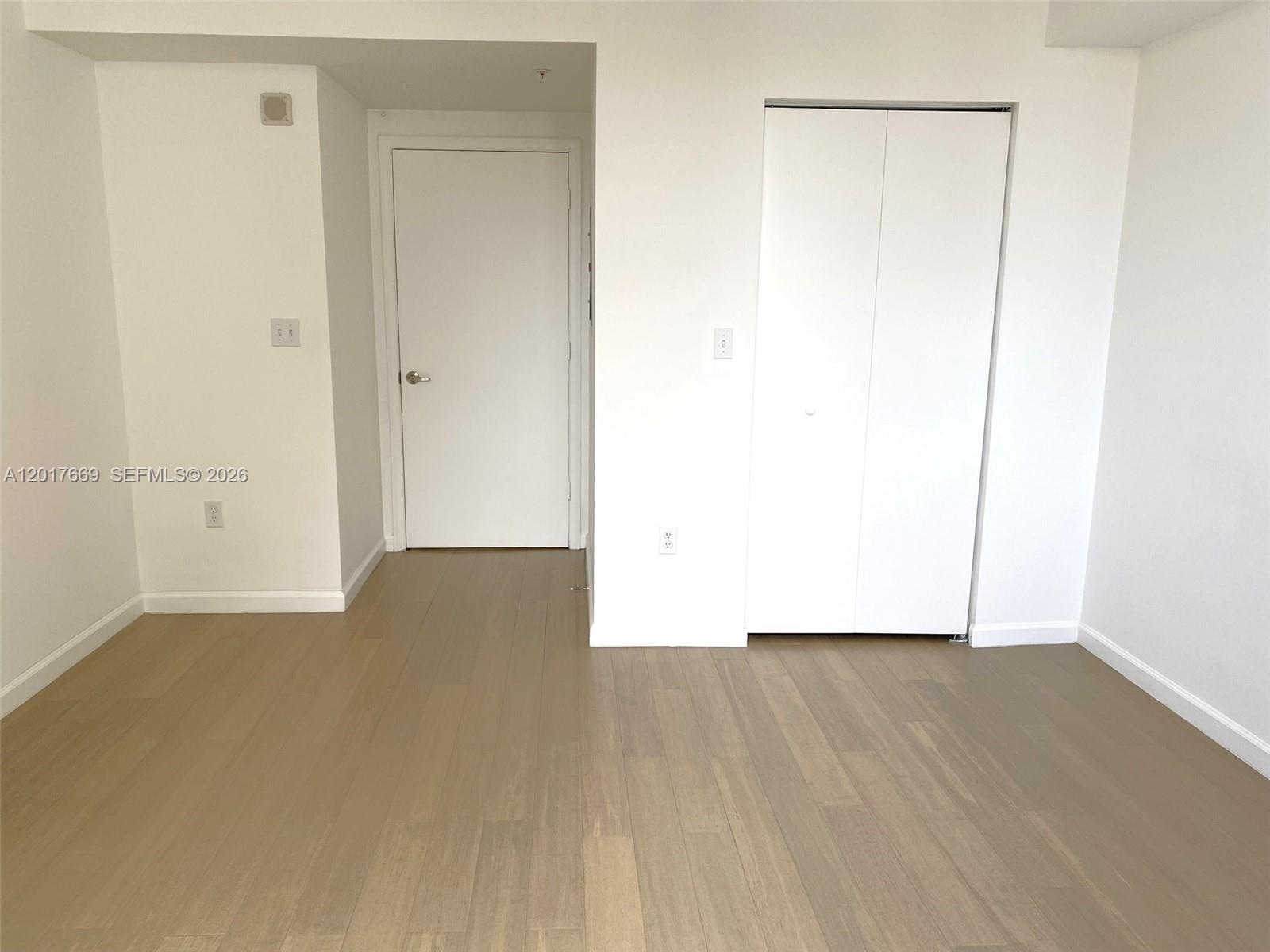 VENTURE AT AVENTURA EAST - Residential