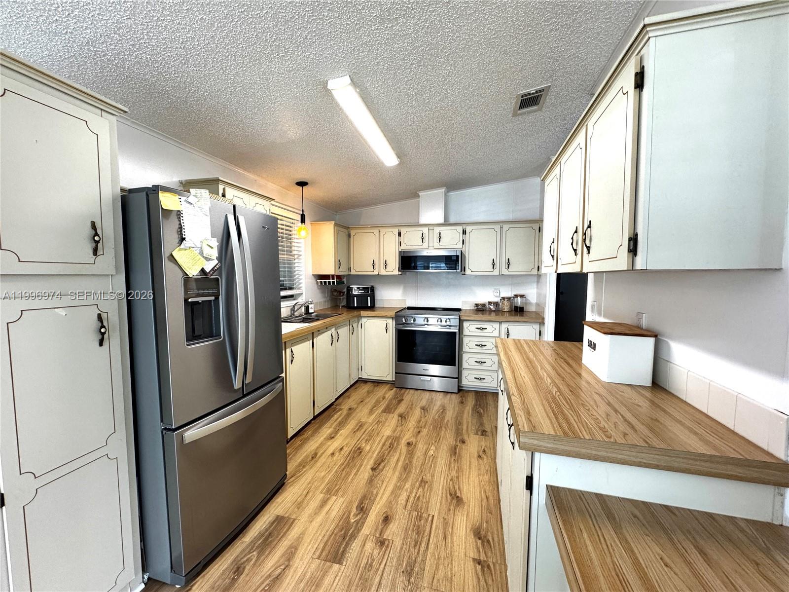 GOLDCOASTER - Residential