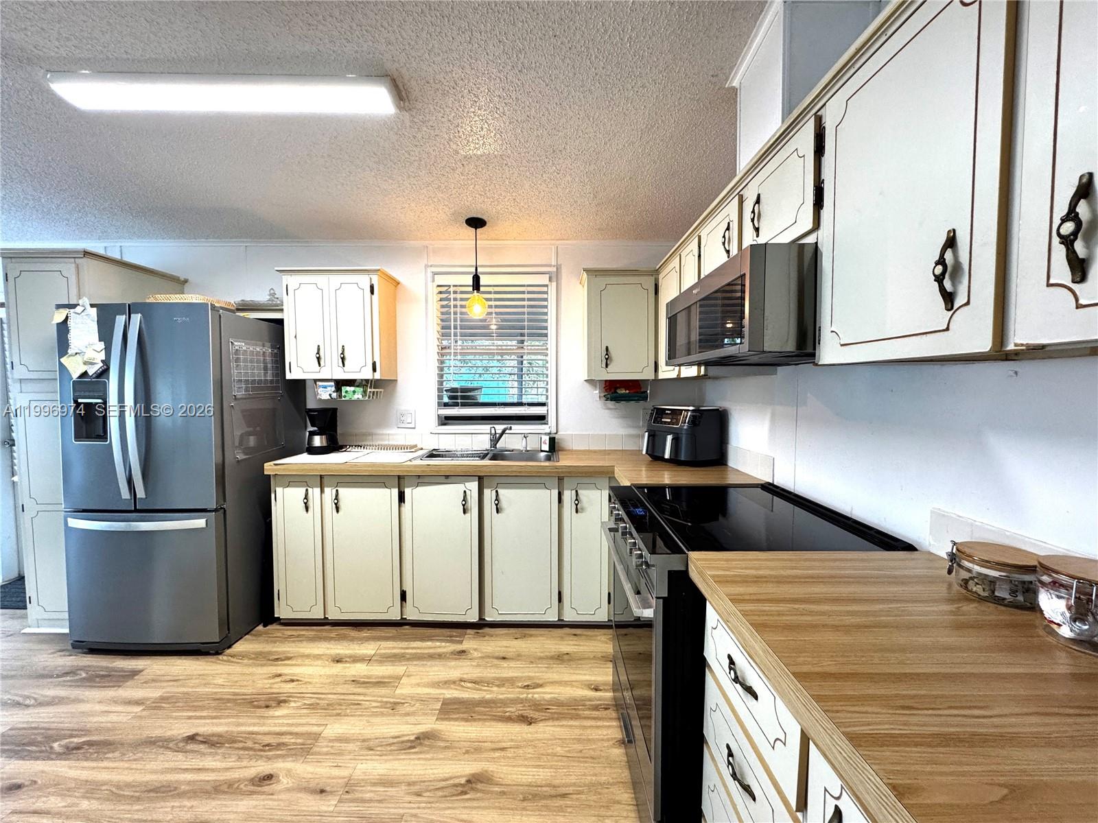 GOLDCOASTER - Residential