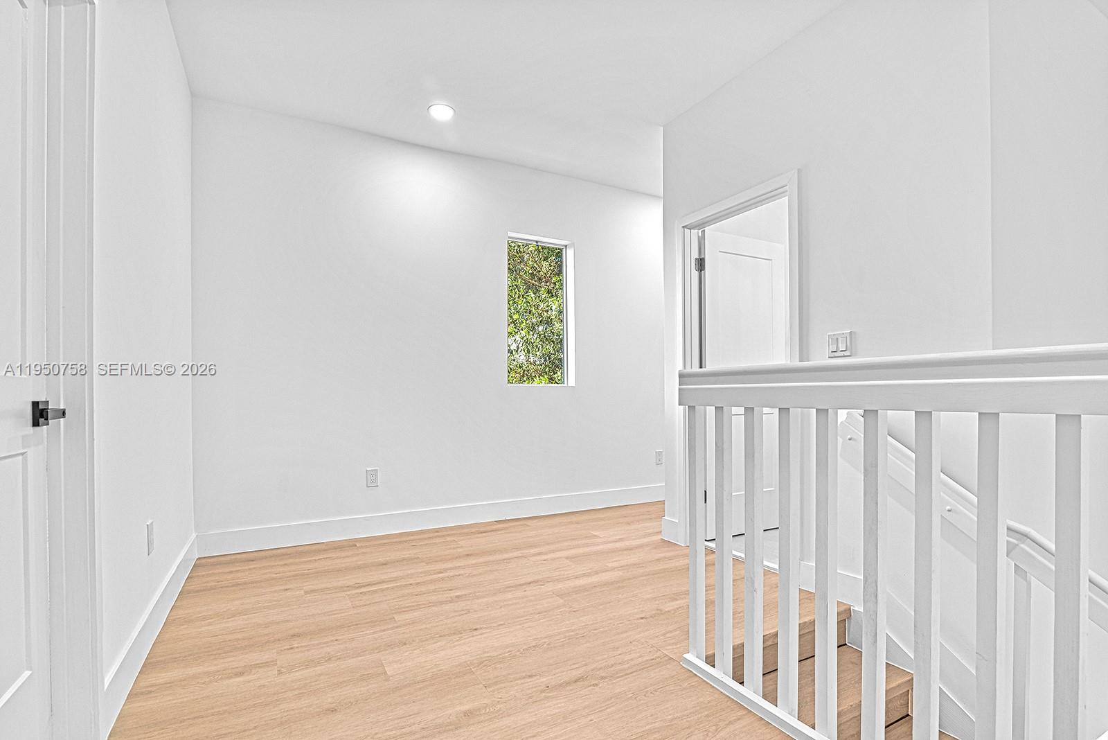 NORTH MIAMI ESTATES - Residential