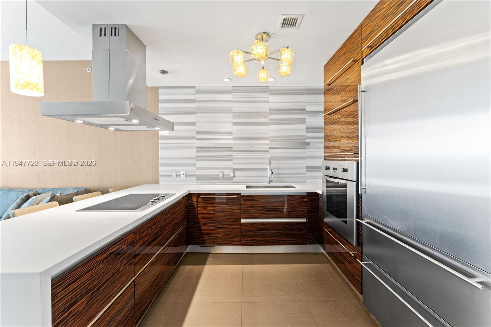 1100 Biscayne Blvd 4502