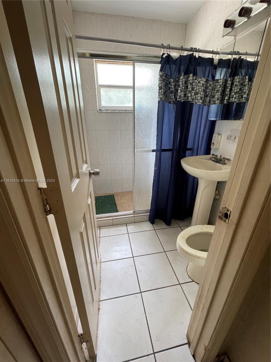 OPA LOCKA 2ND REV PL - Residential