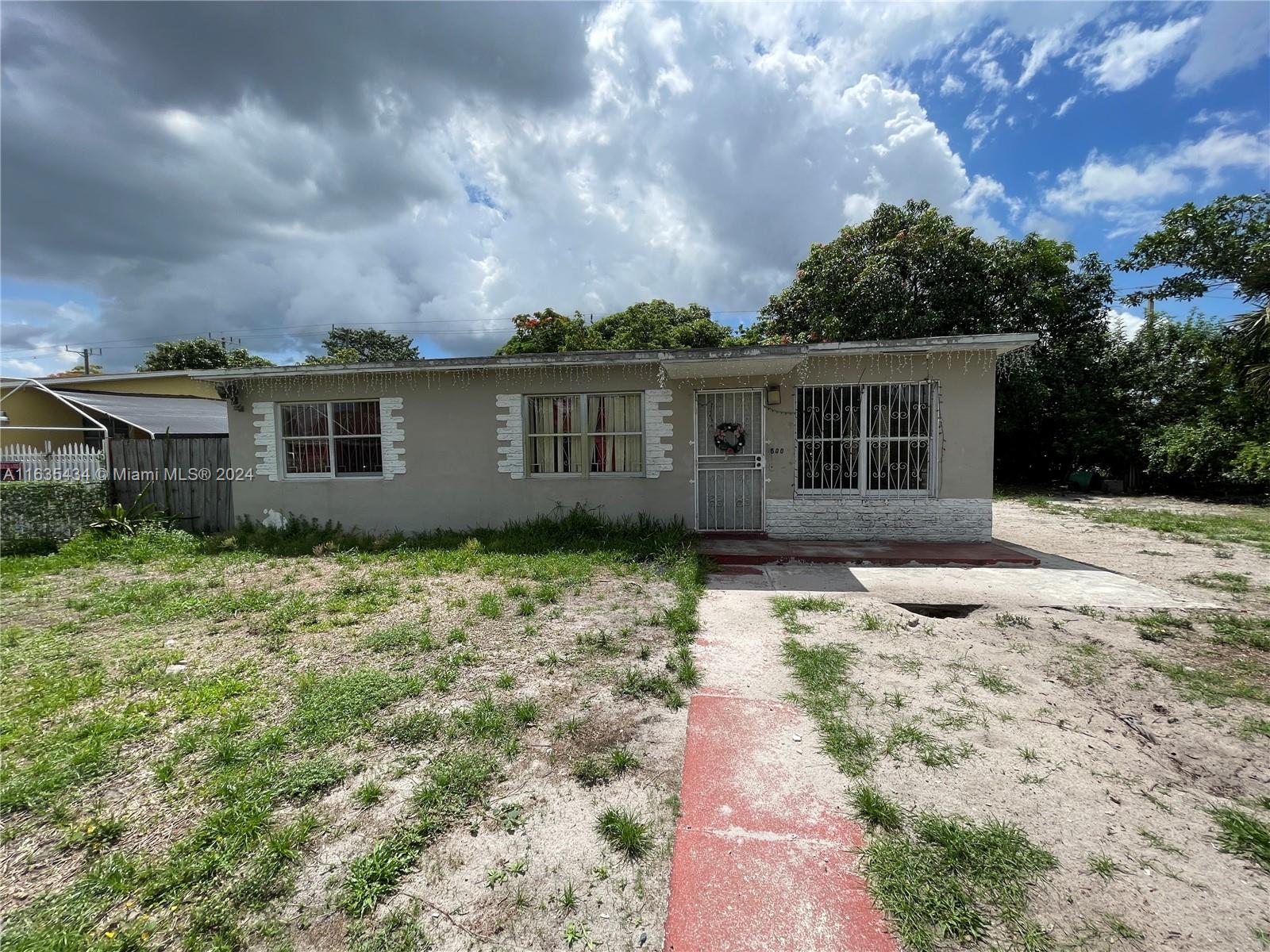 OPA LOCKA 2ND REV PL - Residential