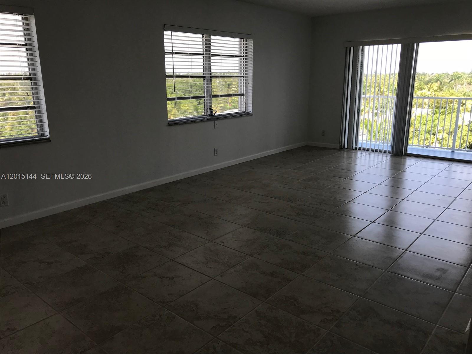 PRINCETON CONDOMINIUM - Residential