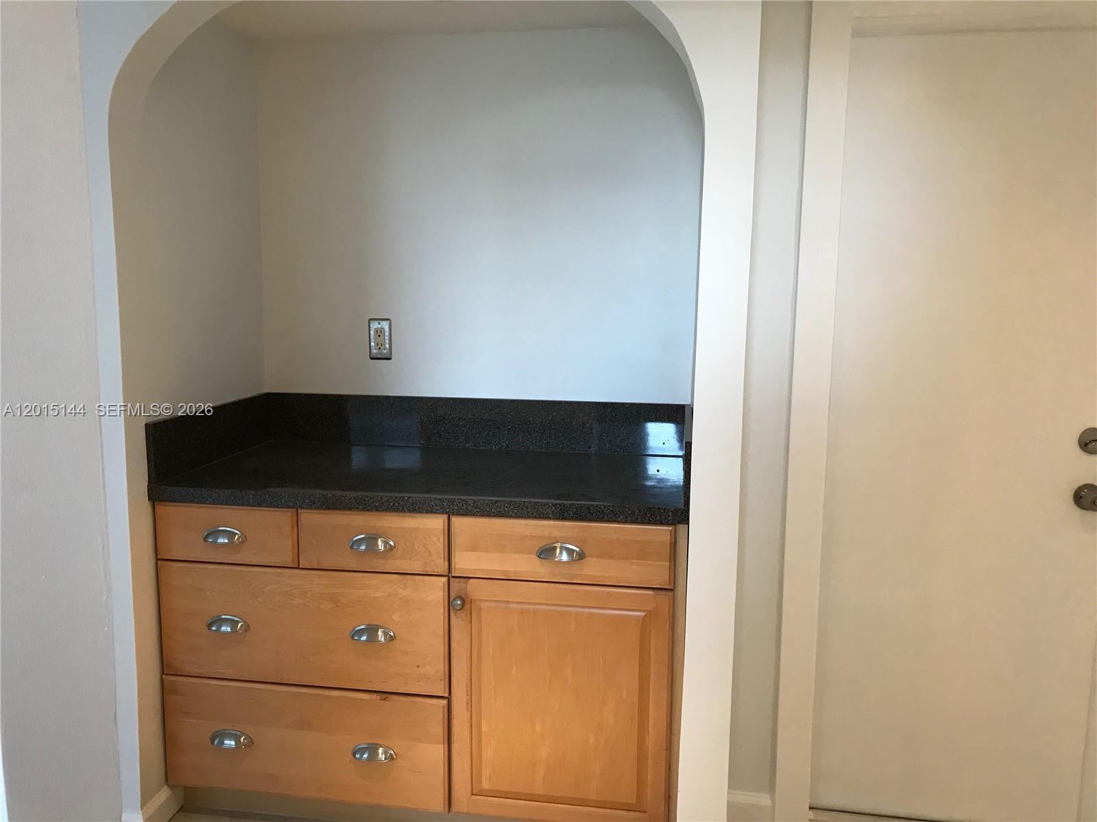 PRINCETON CONDOMINIUM - Residential