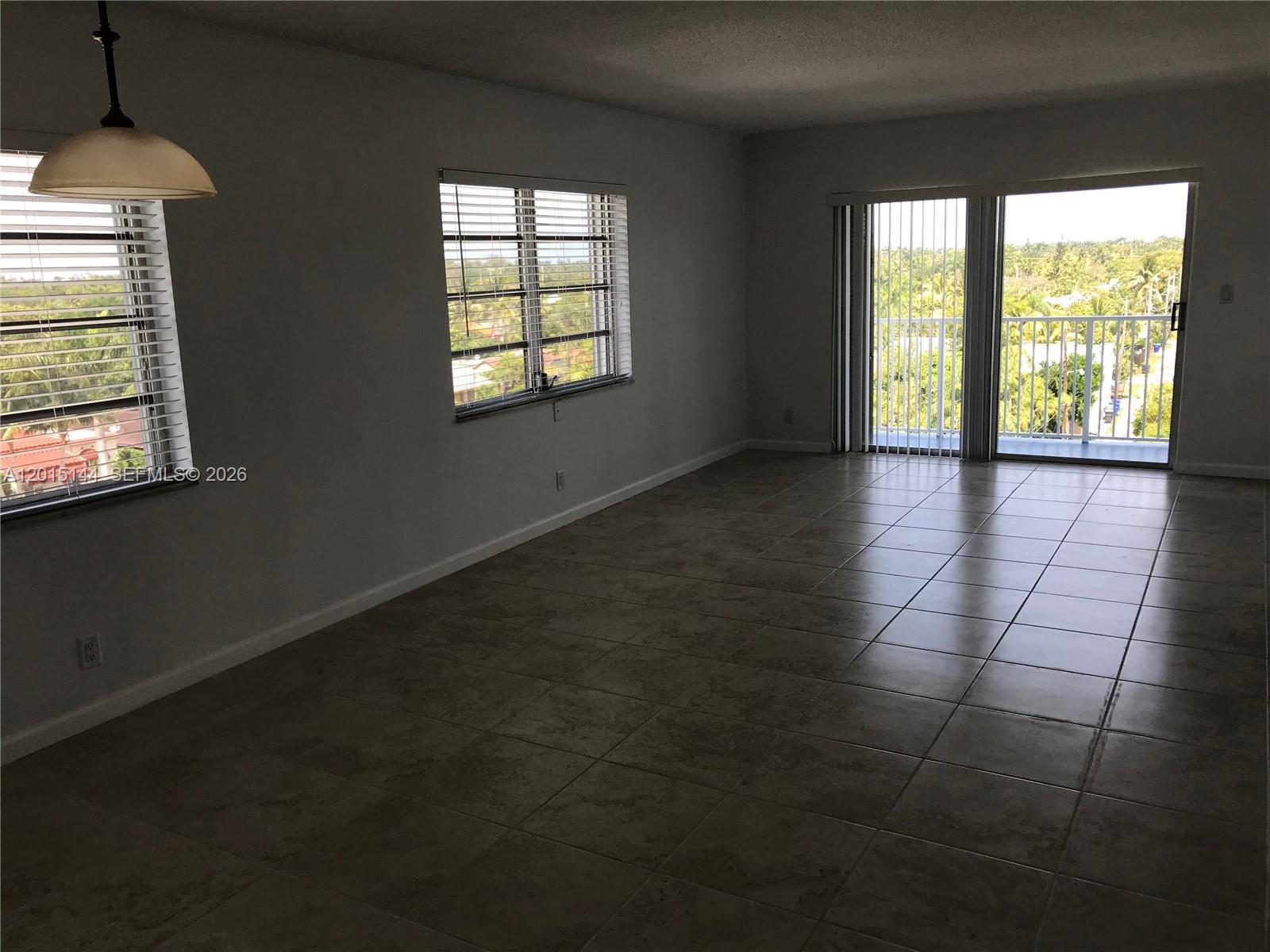 PRINCETON CONDOMINIUM - Residential