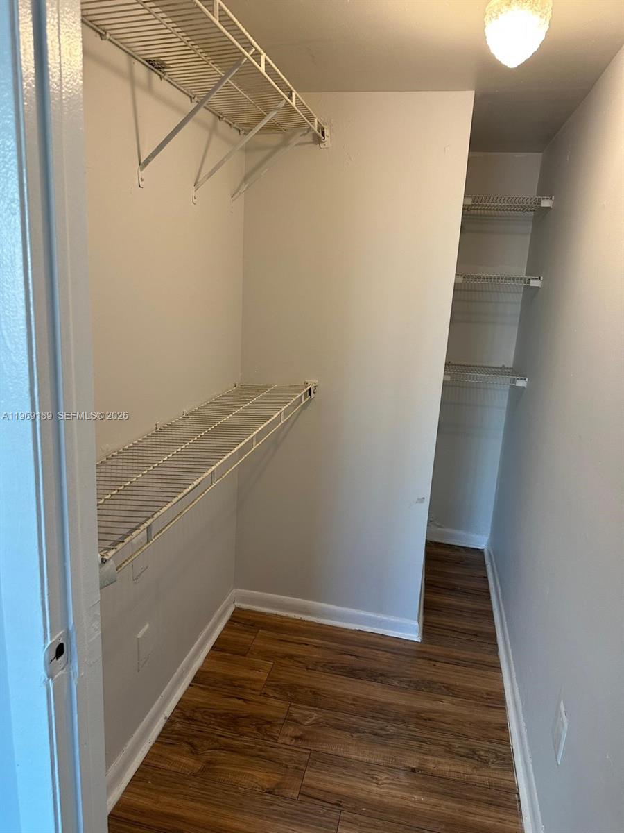 LAKEVIEW ESTATES CONDO - Residential Lease