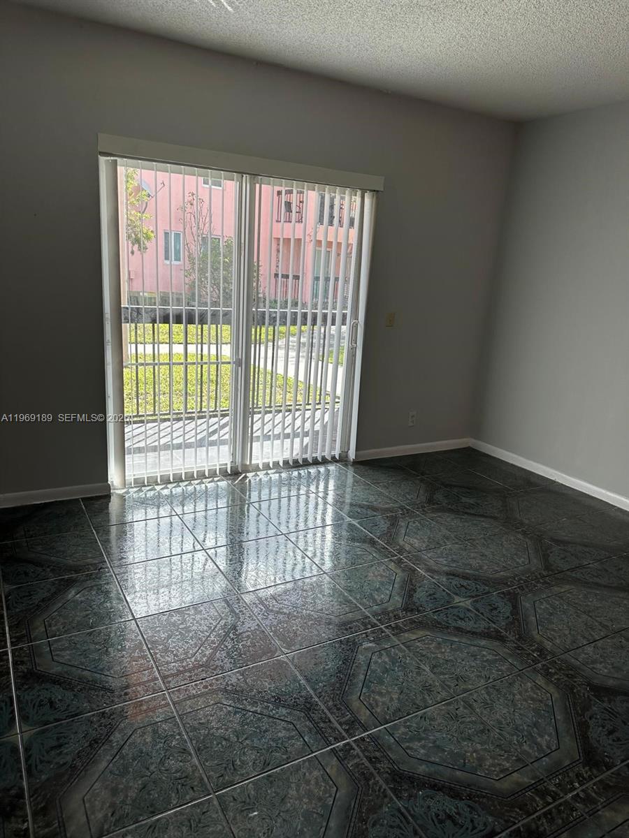 LAKEVIEW ESTATES CONDO - Residential Lease