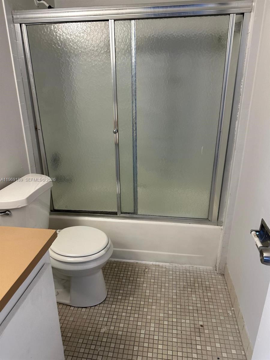 LAKEVIEW ESTATES CONDO - Residential Lease