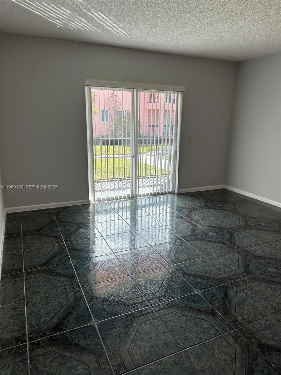 LAKEVIEW ESTATES CONDO - Residential Lease