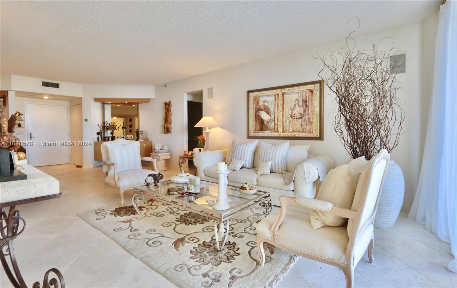 Property for Sale at 2800 Island Blvd 1105, Aventura, Miami-Dade County, Florida - Bedrooms: 2 
Bathrooms: 2  - $795,000