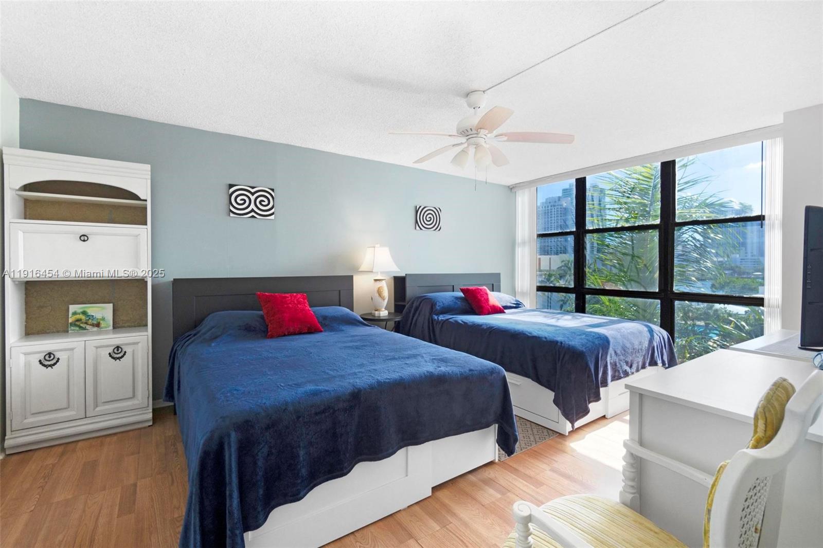 OCEANVIEW PARK CONDO - Residential