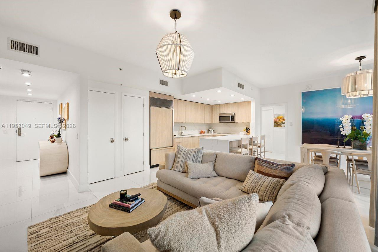 NORTH CARILLON BEACH COND - Residential Lease