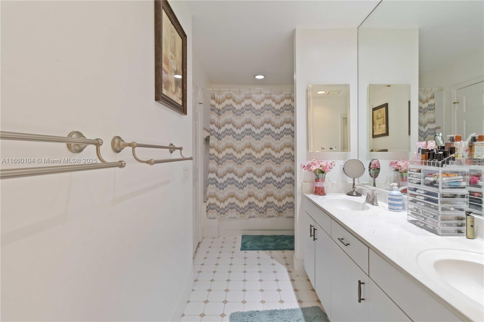 WESTPORT 2ND SECTION - Residential
