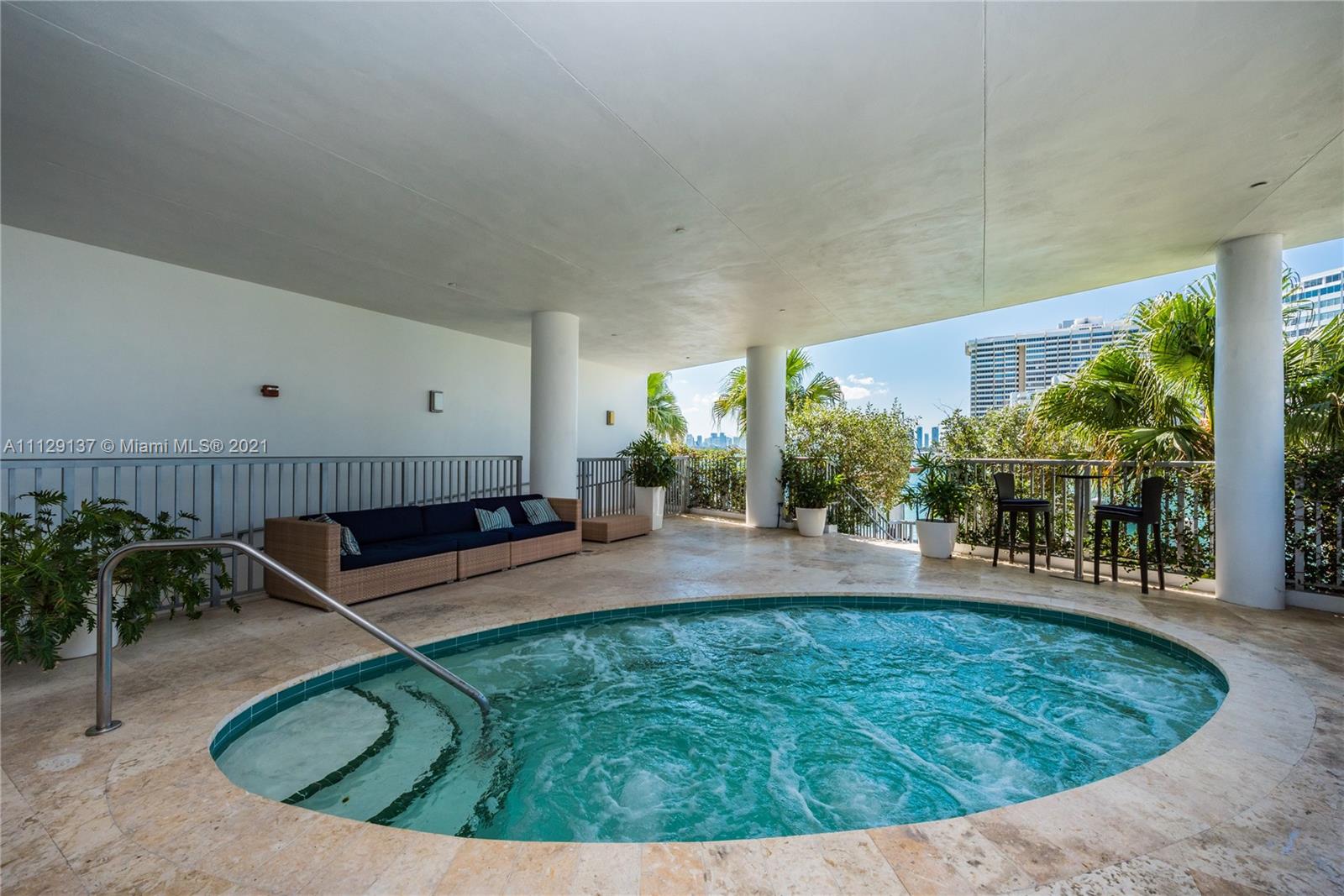 CAPRI SOUTH BEACH CONDO - Residential