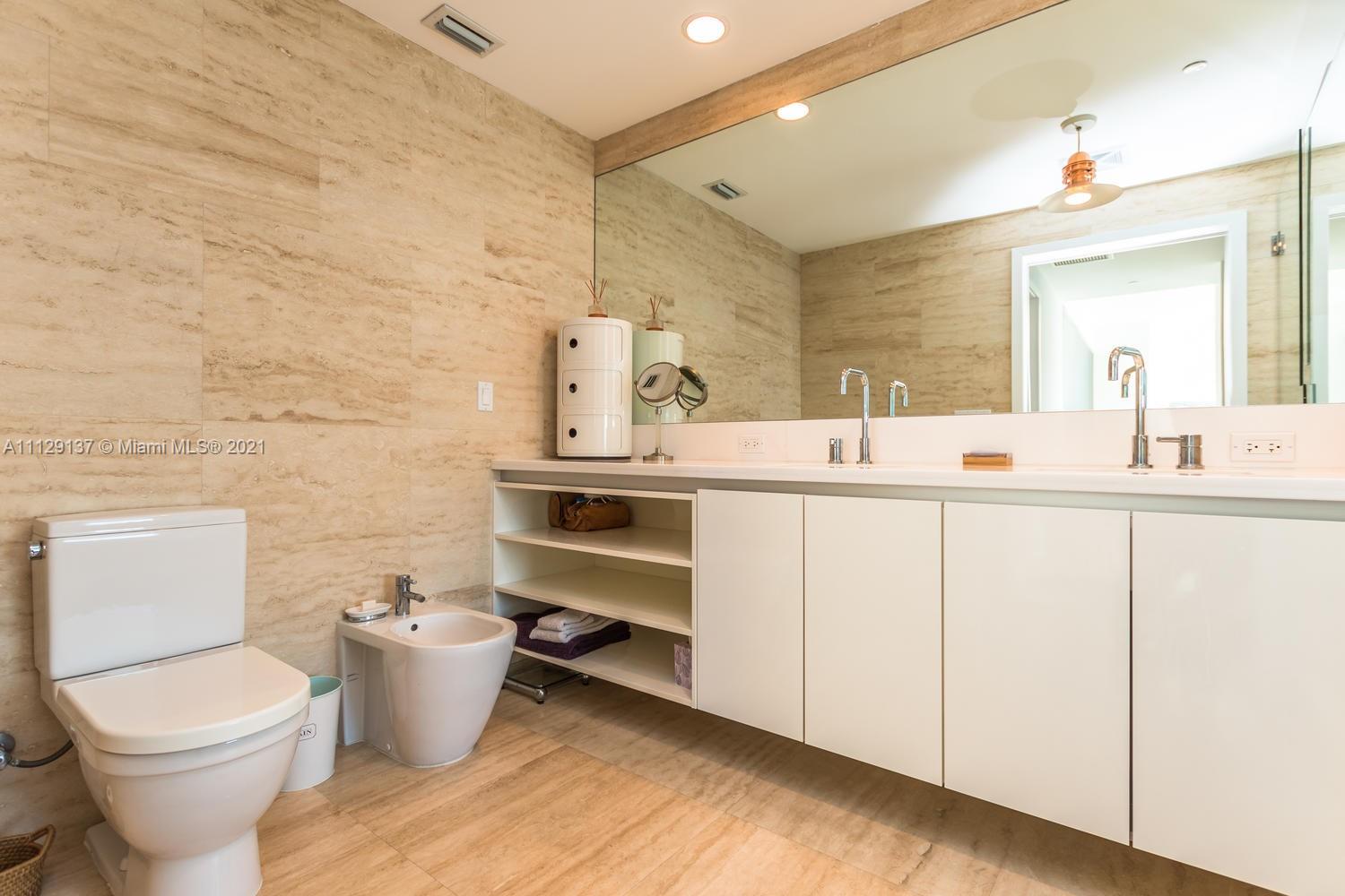 CAPRI SOUTH BEACH CONDO - Residential