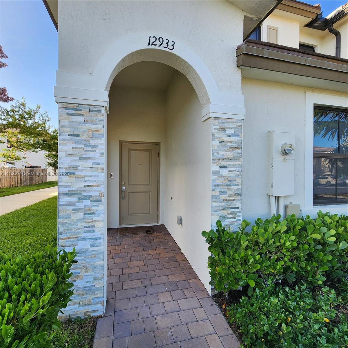 Rental Property at 12933 Sw 232nd Ln, Homestead, Miami-Dade County, Florida - Bedrooms: 3 
Bathrooms: 3  - $2,700 MO.