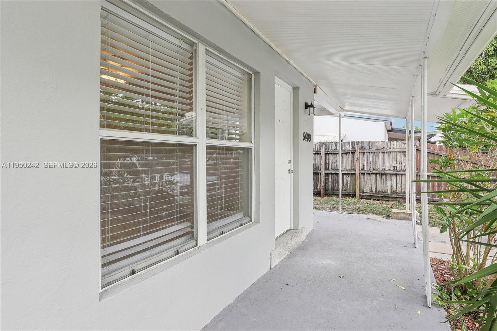 NORTH ANDREWS TERRACE FIR - Residential