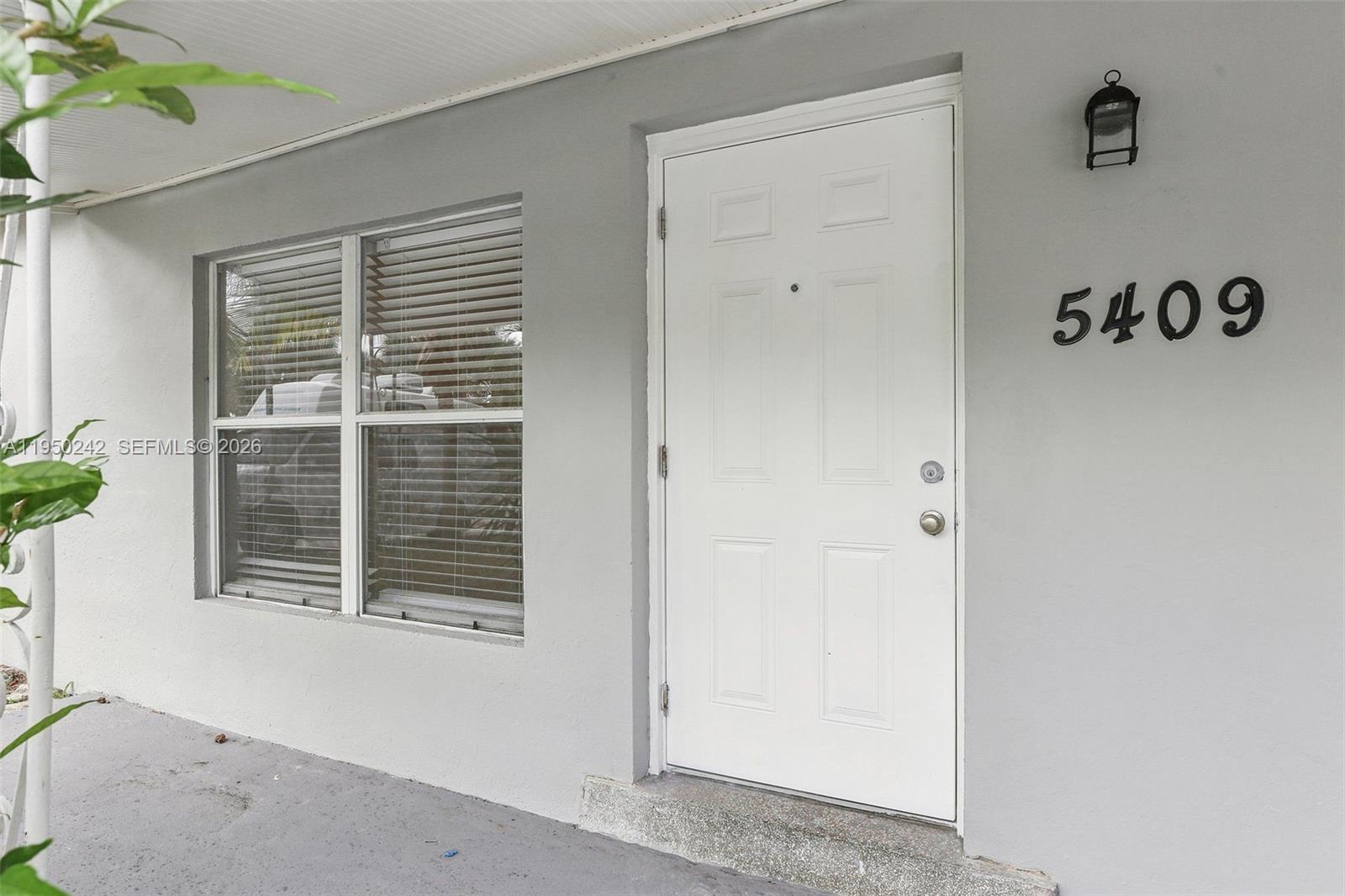 NORTH ANDREWS TERRACE FIR - Residential